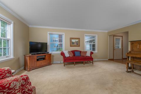 413 E 11th Ave, Naperville, IL 60563 photo 14