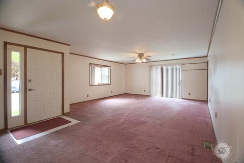 224 Grant St, Seneca, IL 61360 photo 3