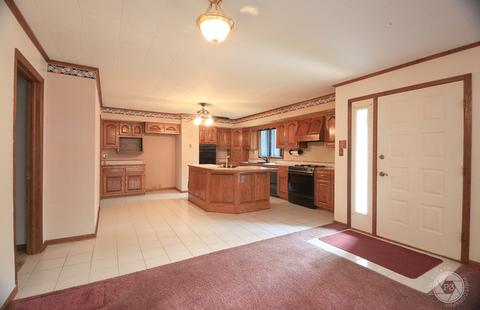 224 Grant St, Seneca, IL 61360 photo 4