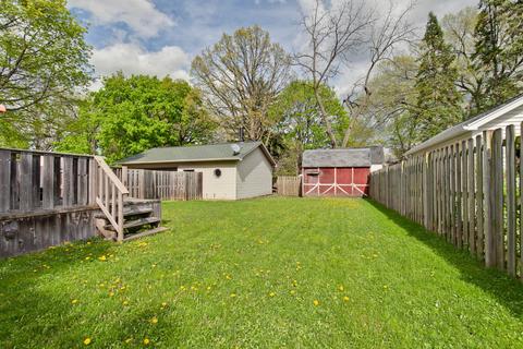 29 Monroe St, Elgin, IL 60123 photo 24