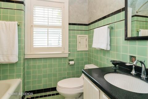 256 Bartram Rd, Riverside, IL 60546 photo 19