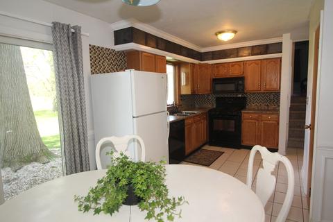 807 Bryan St, Normal, IL 61761 photo 9