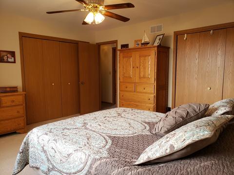 1313 E Collingwood Dr, Lockport, IL 60441 photo 5