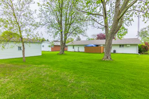 520 Sunrise Dr, Chenoa, IL 61726 photo 32