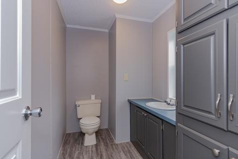 101 S Oak, Arrowsmith, IL 61722 photo 15