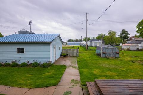 101 S Oak, Arrowsmith, IL 61722 photo 32