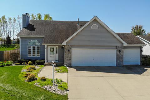 6695 Hartwig Dr, Cherry Valley, IL 61016 photo 1