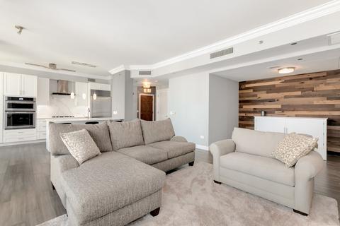 21 E Huron St #2902, Chicago, IL 60611 photo 6