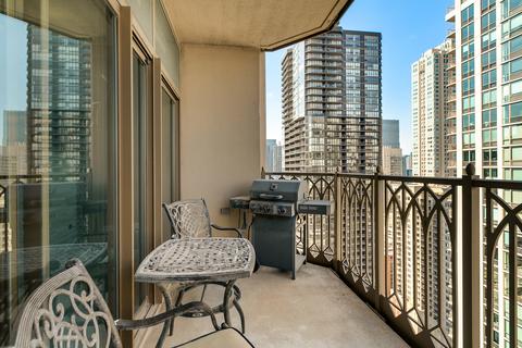 21 E Huron St #2902, Chicago, IL 60611 photo 18