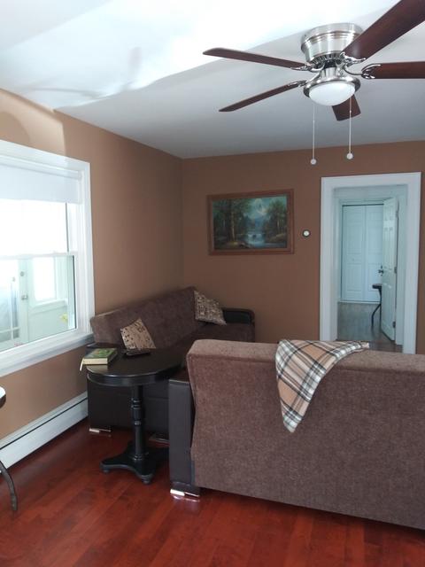 304 E 1st St, East Dundee, IL 60118 photo 8