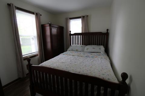 209 E High St, Morris, IL 60450 photo 6