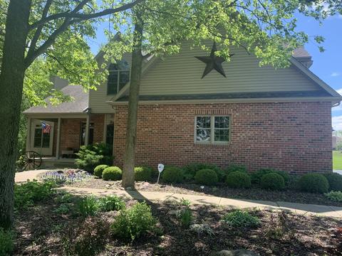 4487 Mitchell Ct, Plano, IL 60545 photo 2