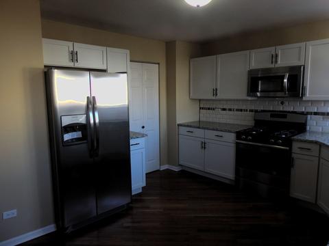 2305 Cedar Ridge Dr, Plainfield, IL 60586 photo 5