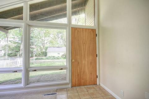 633 E Meyers, Monticello, IL 61856 photo 7