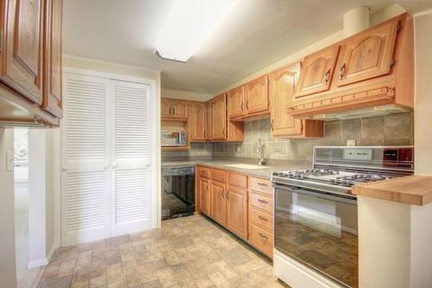 633 E Meyers, Monticello, IL 61856 photo 14