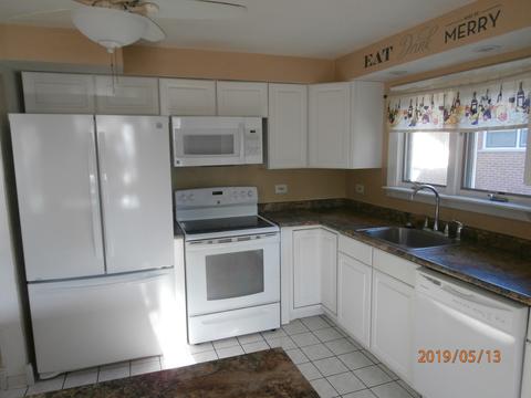 14846 Trumbull Ave, Midlothian, IL 60445 photo 6