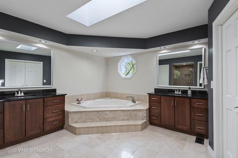 913 Silver Glen Rd, Mchenry, IL 60050 photo 12