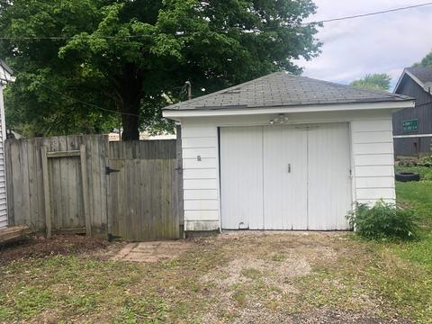 208 E Mckinley St, Philo, IL 61864 photo 3