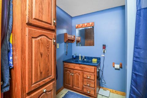 295 E 5th St, El Paso, IL 61738 photo 15