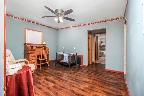 295 E 5th St, El Paso, IL 61738 photo 9