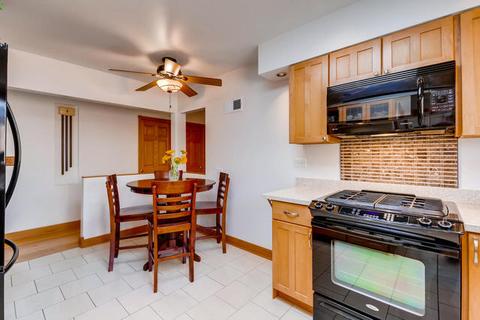 378 Cornell Ave, Des Plaines, IL 60016 photo 9