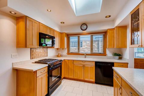 378 Cornell Ave, Des Plaines, IL 60016 photo 6