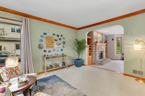 635 Hamilton Ct, Bartlett, IL 60103 photo 9
