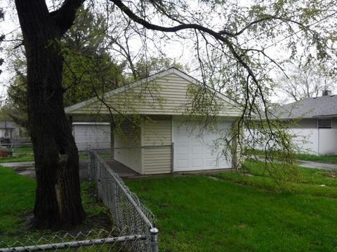 1131 E 146th St, Dolton, IL 60419 photo 2