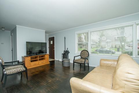 5808 Superior St, Berkeley, IL 60163 photo 2