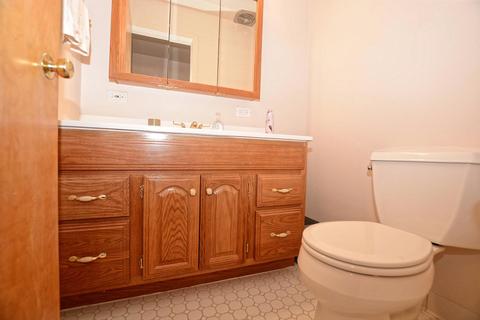 1855 Downing Ave, Westchester, IL 60154 photo 16