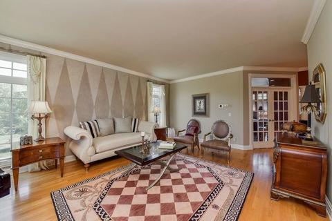 30 W381 Honeysuckle Ln, Wayne, IL 60184 photo 5