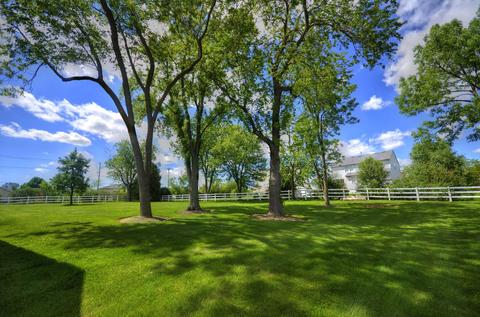 2102 N Riverside Dr, Mchenry, IL 60050 photo 10