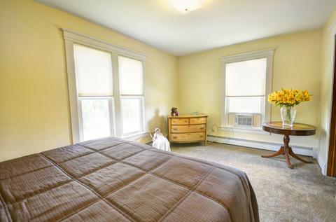 2102 N Riverside Dr, Mchenry, IL 60050 photo 22