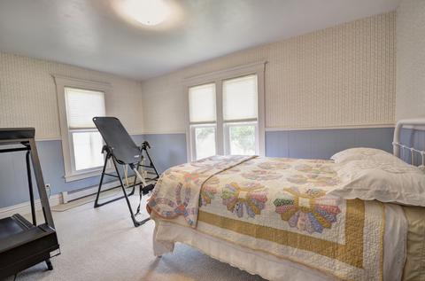 2102 N Riverside Dr, Mchenry, IL 60050 photo 23