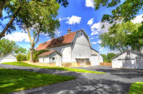 2102 N Riverside Dr, Mchenry, IL 60050 photo 7