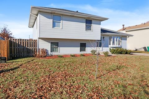 1905 Winger Dr, Plainfield, IL 60586 photo 1