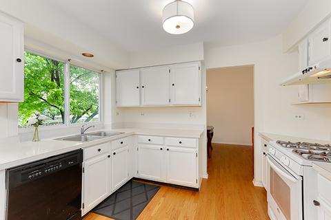 2011 Spice Cir, Naperville, IL 60565 photo 8