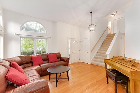 2011 Spice Cir, Naperville, IL 60565 photo 4