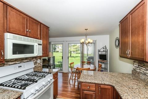 328 Mulberry Ct #B1, Bartlett, IL 60103 photo 9