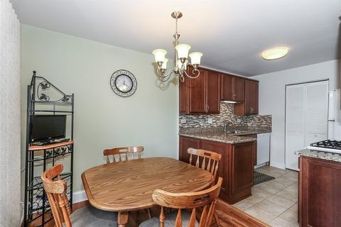 328 Mulberry Ct #B1, Bartlett, IL 60103 photo 12