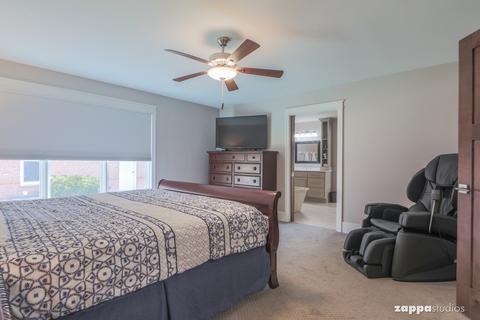 2003 Gladstone Dr, Wheaton, IL 60189 photo 20