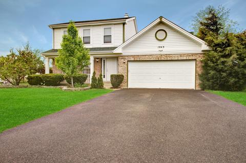 1043 Longford Rd, Bartlett, IL 60103 photo 2