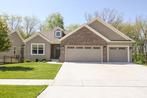 1010 Bach Dr, Bloomington, IL 61704 photo 1