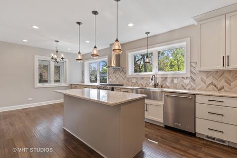 403 Woods Rd, Des Plaines, IL 60016 photo 11