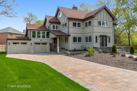 403 Woods Rd, Des Plaines, IL 60016 photo 2
