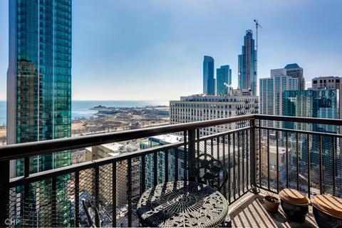 41 E 8th St #2702, Chicago, IL 60605 photo 11