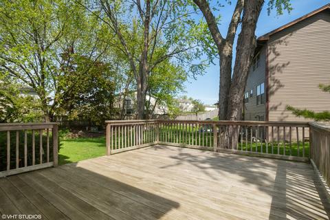 2060 Greens Ct, Hoffman Estates, IL 60169 photo 17