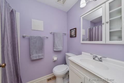 2364 Richmond Dr, Wheaton, IL 60189 photo 20