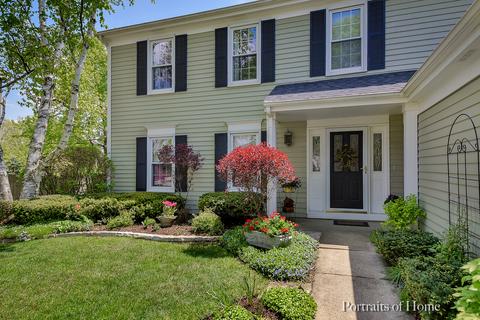 2364 Richmond Dr, Wheaton, IL 60189 photo 2