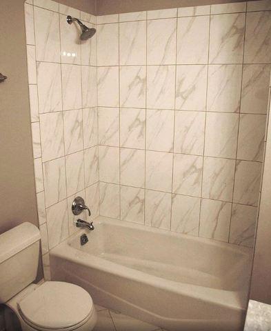 1005 Heathrow Ct, Wheaton, IL 60189 photo 10